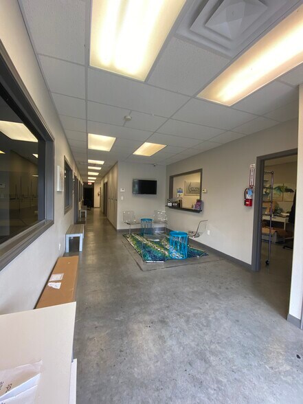 More Photos Of 26019 Interstate 45, Spring Freestanding For Sale