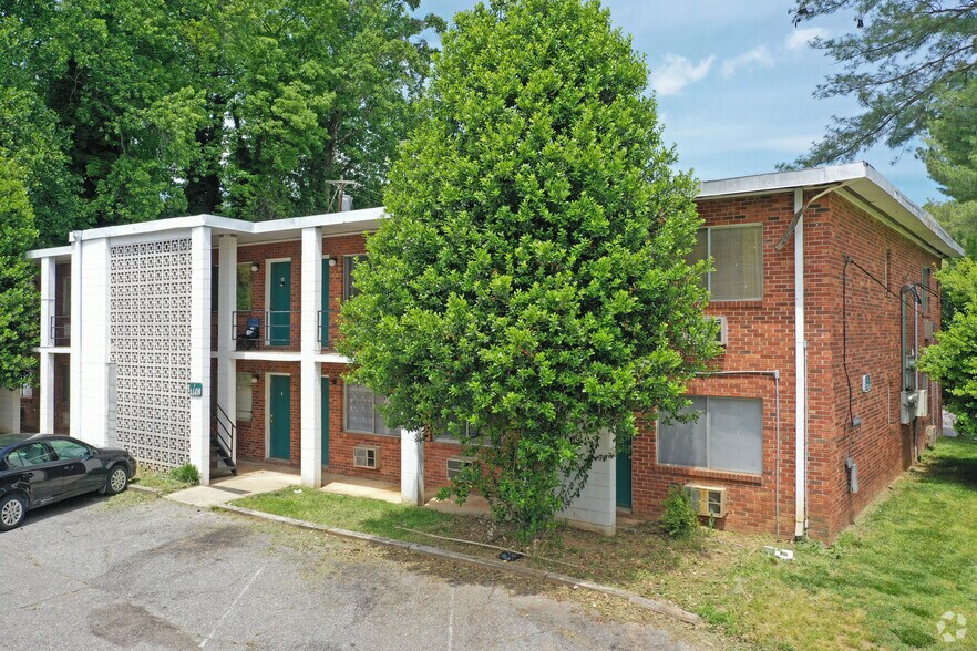 Primary Photo Of 111 Salem Valley Road, Winston-Salem Apartments For Sale