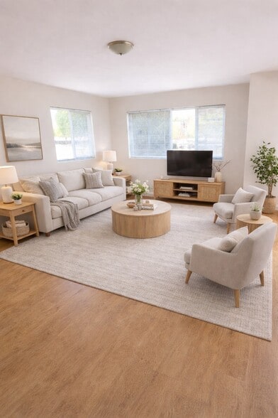 More Photos Of 1236 N Wilmington Blvd, Wilmington Storefront For Sale