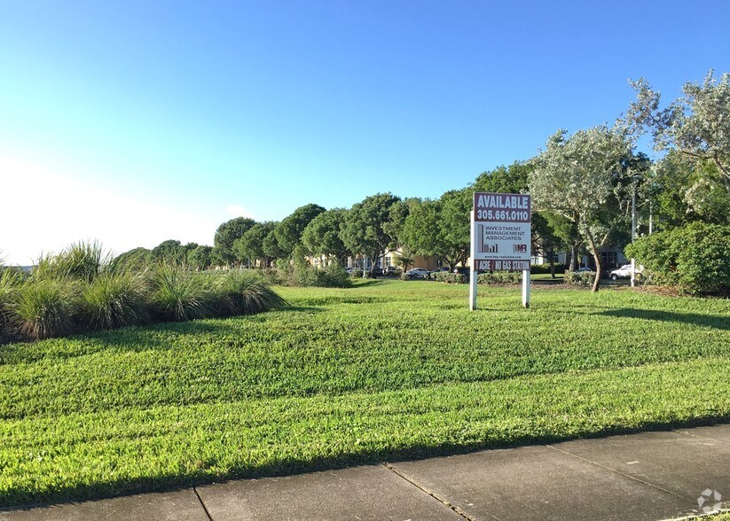 More Photos Of Miramar Pky, Miramar Land For Lease