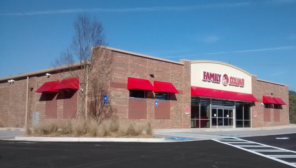 More Photos Of 324 Brown Ave, Columbus Freestanding For Lease