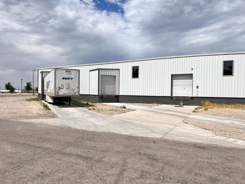 More Photos Of 55 Lodestone Way, Tooele Warehouse For Lease