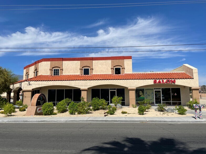 More Photos Of 32475 Date Palm Dr, Cathedral City Freestanding For Lease