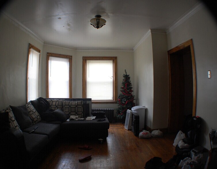 More Photos Of 630-632 N Homan Ave, Chicago Apartments For Sale