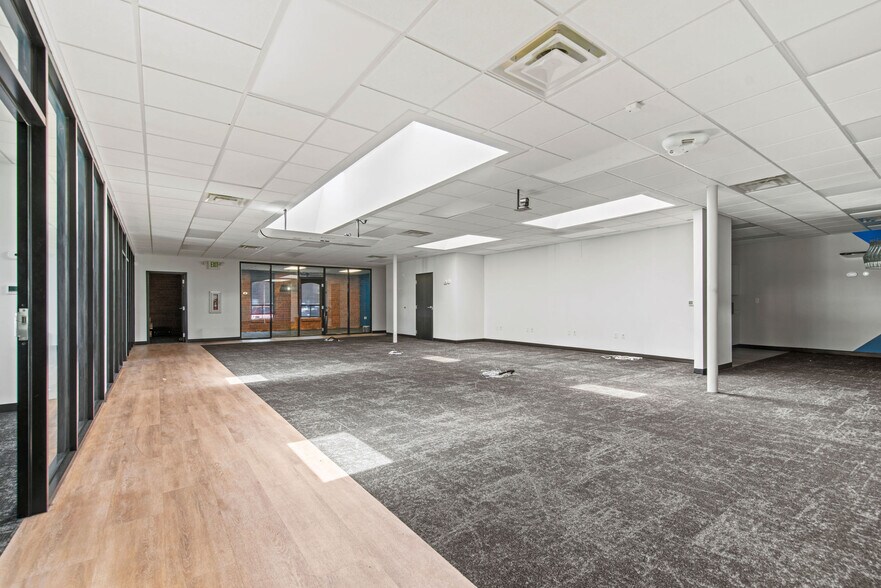 More Photos Of 345 W Bearcat Dr, Salt Lake City Office For Lease