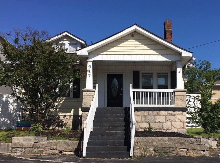 Primary Photo Of 917 Gallatin Ave, Nashville Freestanding For Lease