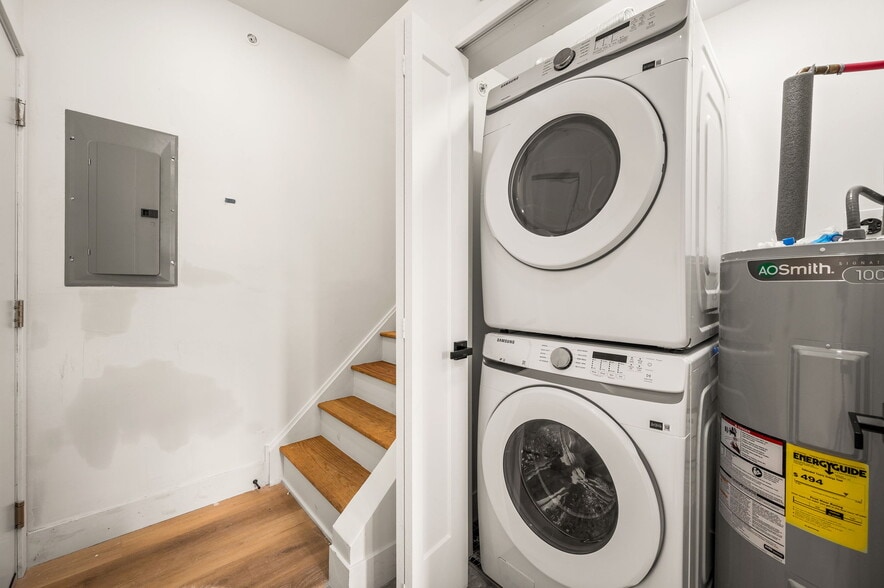 More Photos Of 4921 Chester Ave, Philadelphia Multifamily For Sale