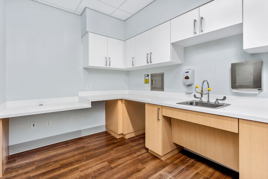 More Photos Of 4359 Greco Dr, San Antonio Medical For Sale