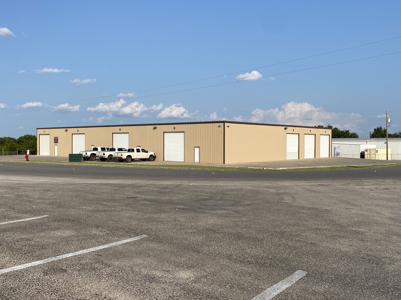 Primary Photo Of 3381 Acton School Rd, Granbury Warehouse For Lease