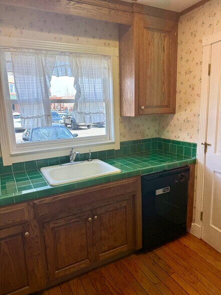 More Photos Of 208 N Curry St, Carson City Office Residential For Sale