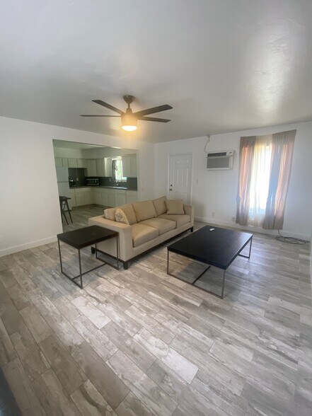 More Photos Of 101-107 Tacoma Ln, West Palm Beach Apartments For Lease
