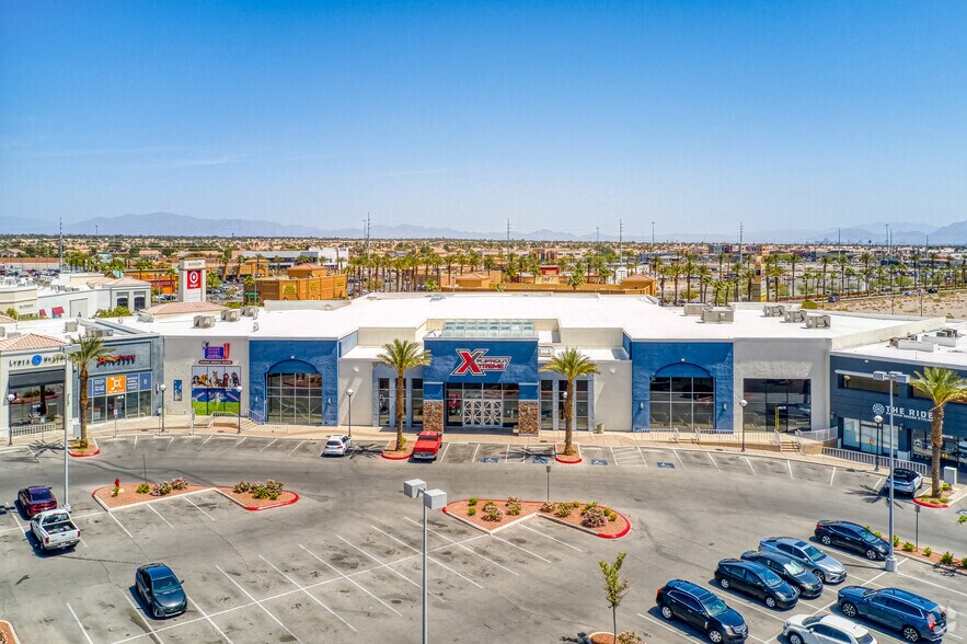 More Photos Of 4245 S Grand Canyon Dr, Las Vegas General Retail For Lease