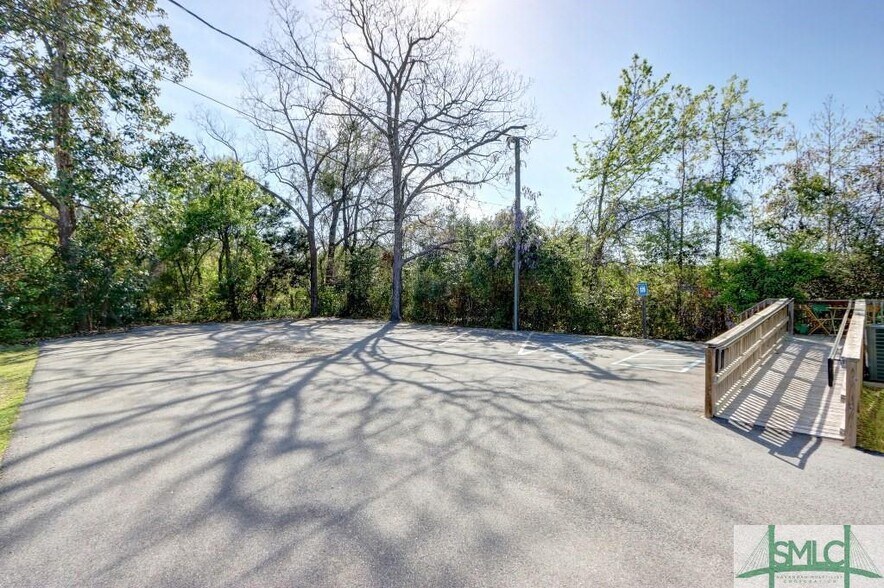 More Photos Of 121 Us-80 Hwy E, Pooler Freestanding For Sale