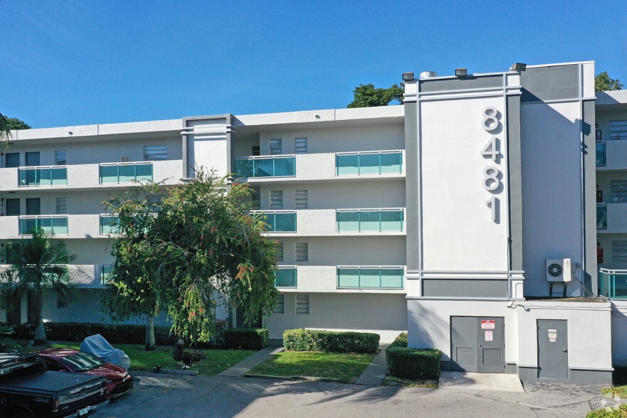 More Photos Of 8445 Springtree Dr, Sunrise Apartments For Sale