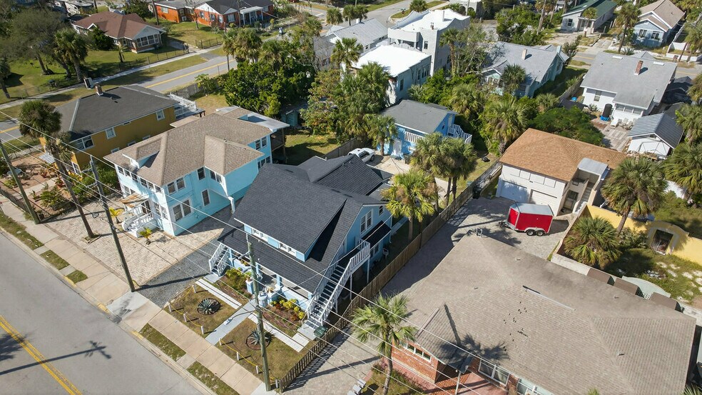 More Photos Of 609 Ora St, Daytona Beach Apartments For Sale