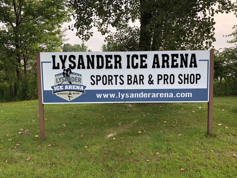 More Photos Of 2725 W Entry Rd, Baldwinsville Sports And Entertainment For Lease