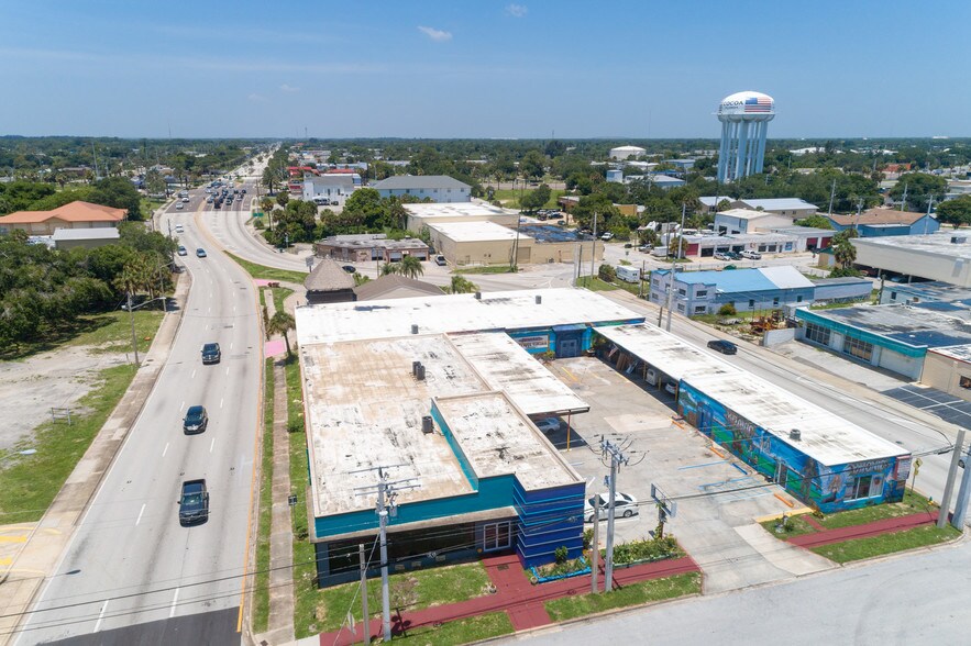 More Photos Of 117-137 Hughlett Ave, Cocoa General Retail For Sale