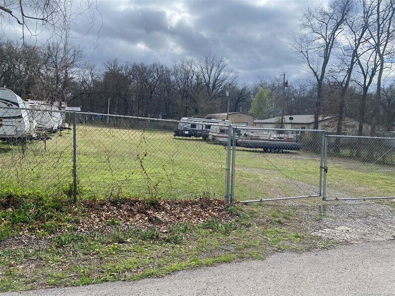 More Photos Of 68315 S 320 Rd, Wagoner Convenience Store For Sale