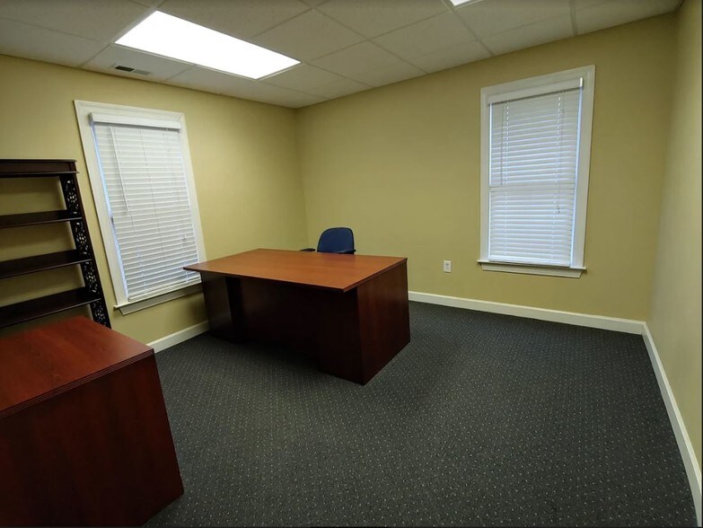 More Photos Of 1836 Eastchester Dr, High Point Office For Sale