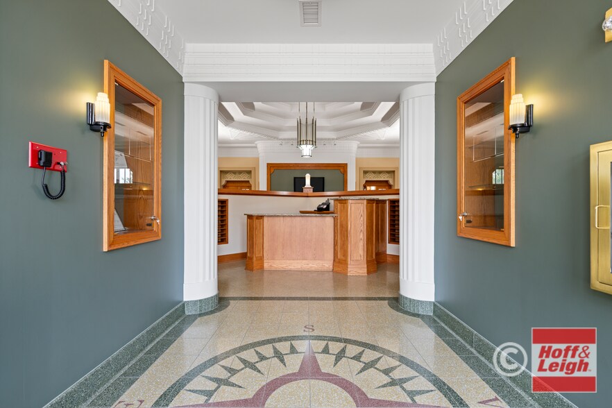 More Photos Of 1800 Triplett Blvd, Akron Restaurant For Sale