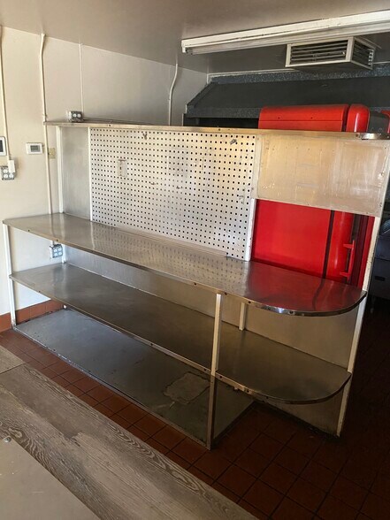 More Photos Of 2821 E White Star Ave, Anaheim Warehouse For Lease