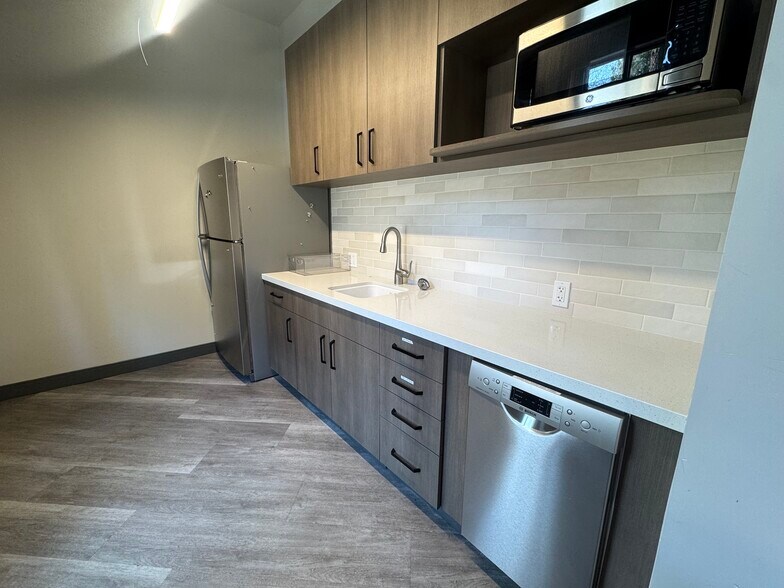 More Photos Of 932-936 Southwood Blvd, Incline Village Loft Creative Space For Lease