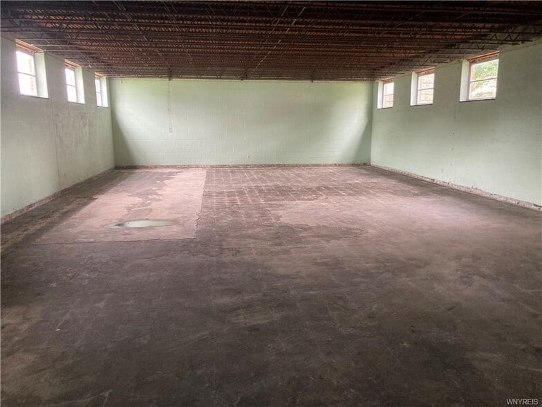 More Photos Of 116 Broad St, Tonawanda Religious Facility For Sale