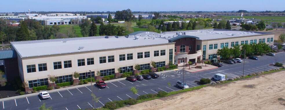 More Photos Of 810 Vaca Valley Pky, Vacaville Office For Lease