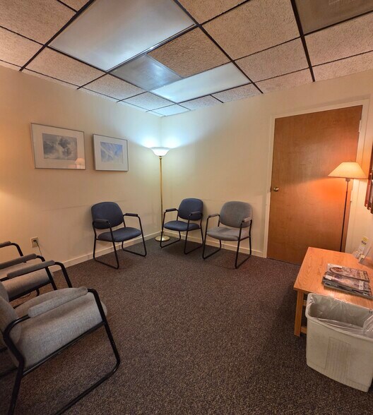 More Photos Of 60 Washington Ave, Hamden Medical For Sale