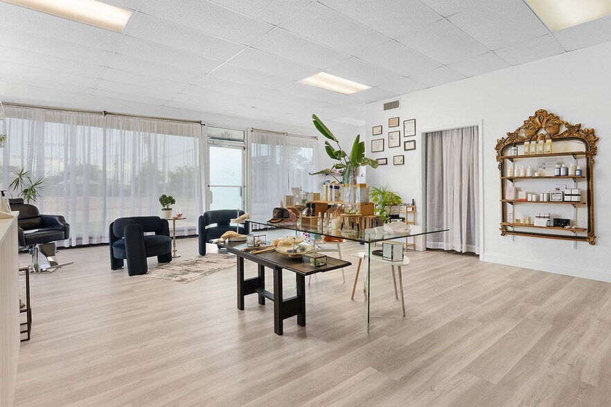 More Photos Of 1104 11th St, Wichita Falls Storefront Retail Office For Sale