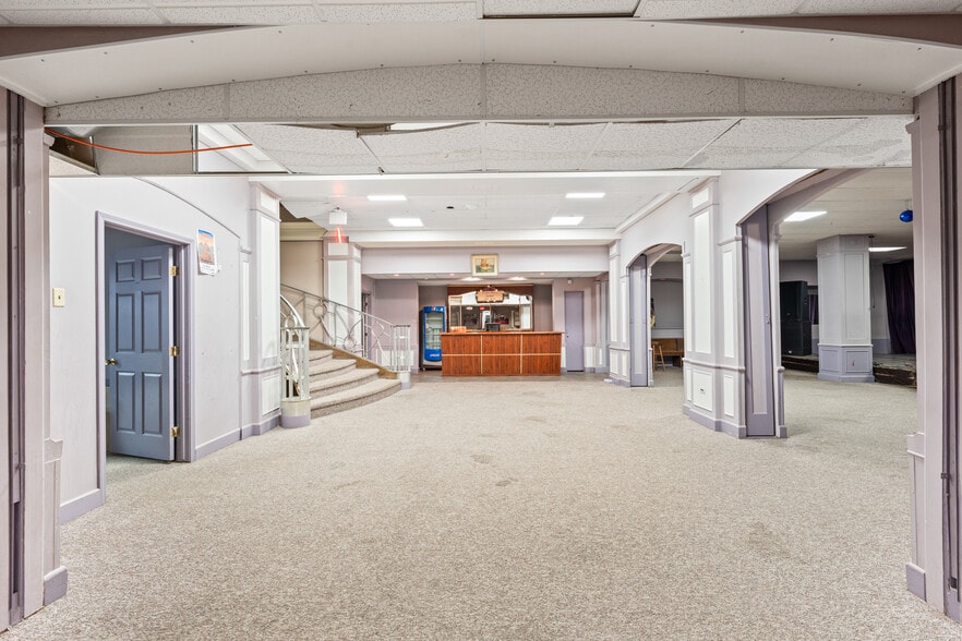 More Photos Of 3615 Euclid Ave, Cleveland Theater Concert Hall For Sale