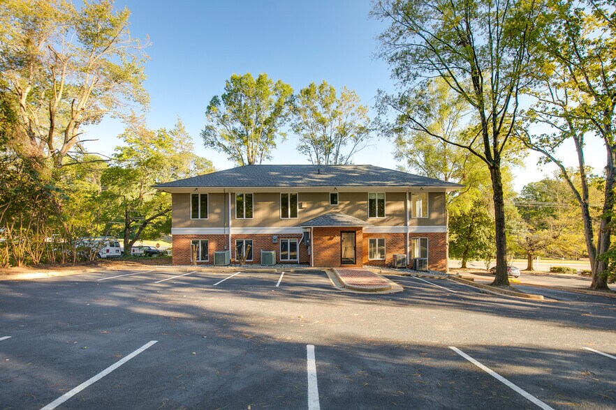 More Photos Of 8417 Patterson Ave, Richmond Office For Lease