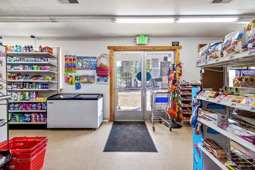 More Photos Of 200 Main st, Idaho City Specialty For Sale