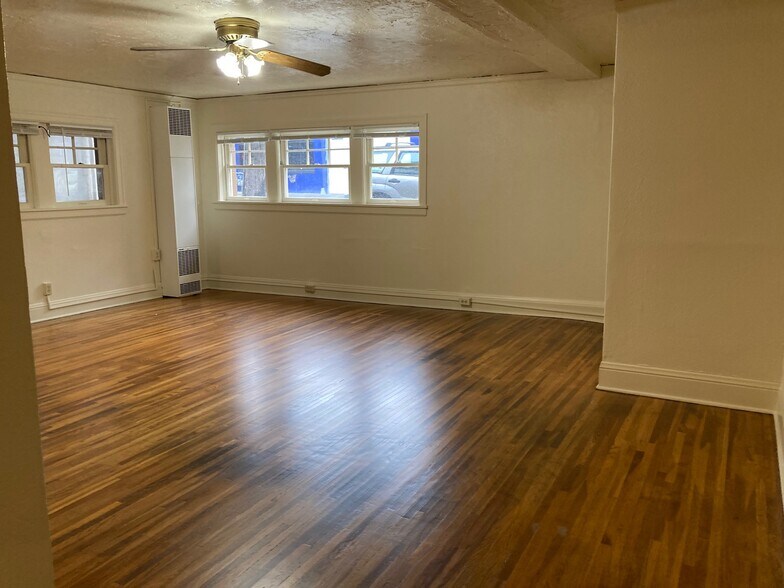 More Photos Of 2062 NW Marshall St, Portland Apartments For Sale