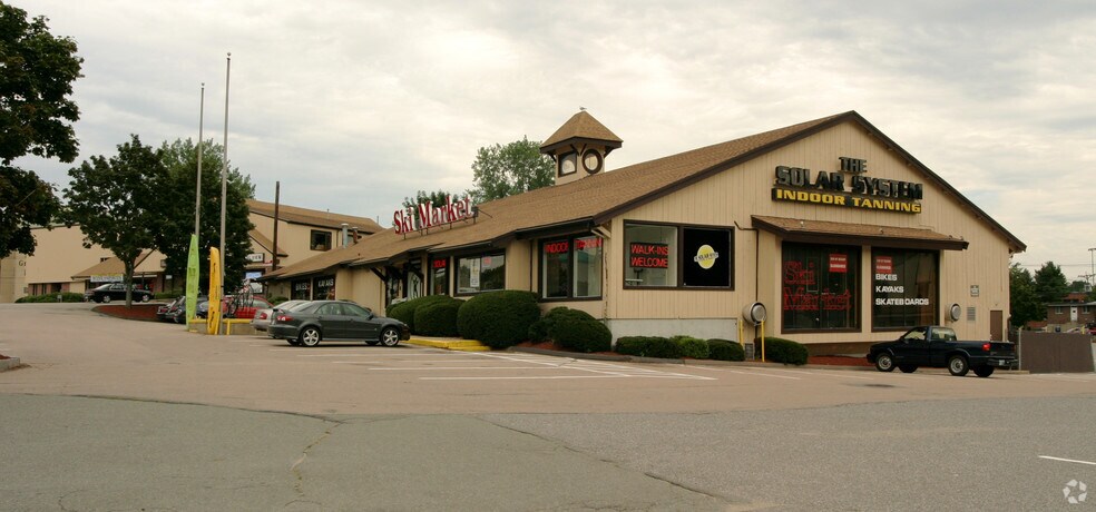 More Photos Of 660-700 Worcester Rd, Framingham Unknown For Lease