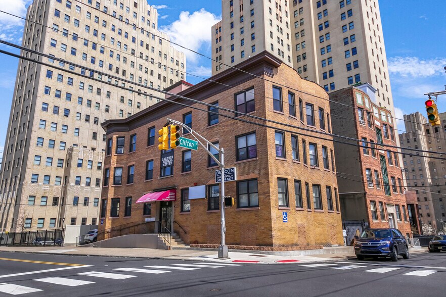 More Photos Of 8 Baldwin Ave, Jersey City Medical For Sale