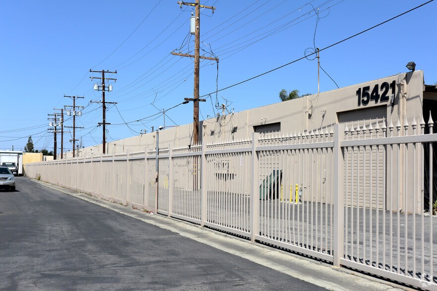 15421 Carmenita Rd, Santa Fe Springs, CA 90670 Industrial For Lease