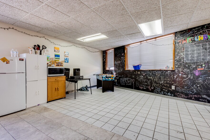 More Photos Of 500 Brownsville Rd, Pittsburgh Office For Lease