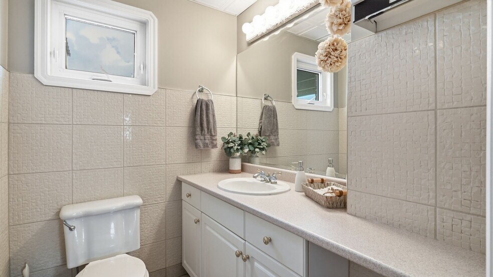 More Photos Of 191 Ordze Ave, Sherwood Park Office For Sale