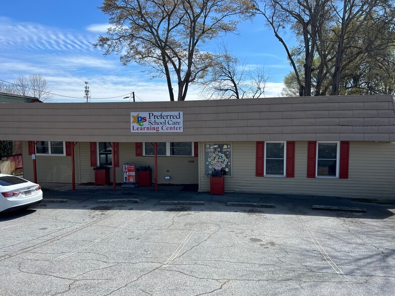 More Photos Of 718 Concord Rd SE, Smyrna Daycare Center For Sale