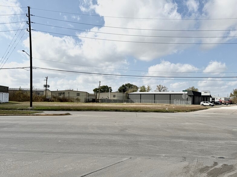 Primary Photo Of 0 Gessner Rd, Houston Land For Sale
