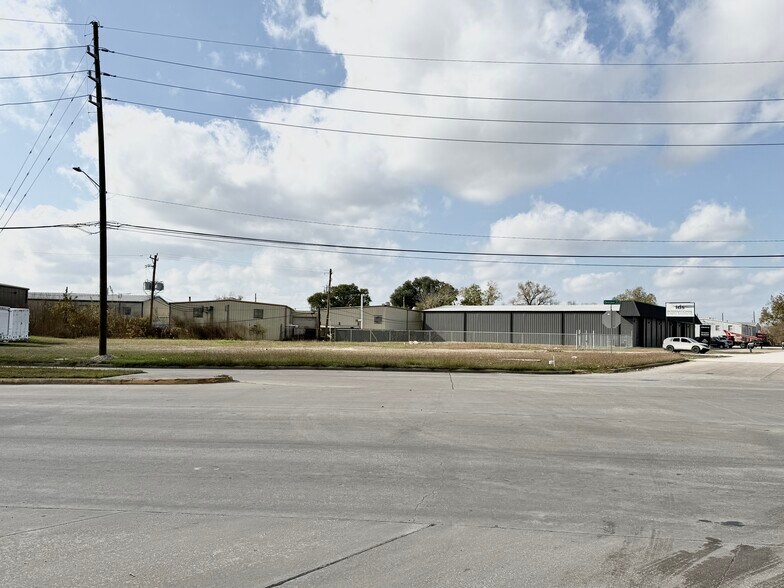 More Photos Of 0 Gessner Rd, Houston Land For Sale