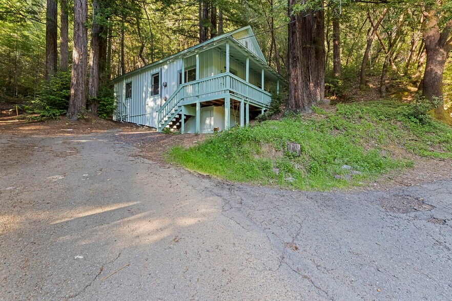 More Photos Of , Willits Unknown For Sale