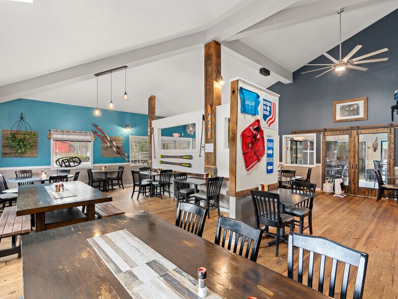 More Photos Of 4352 Soco Rd, Maggie Valley Restaurant For Sale