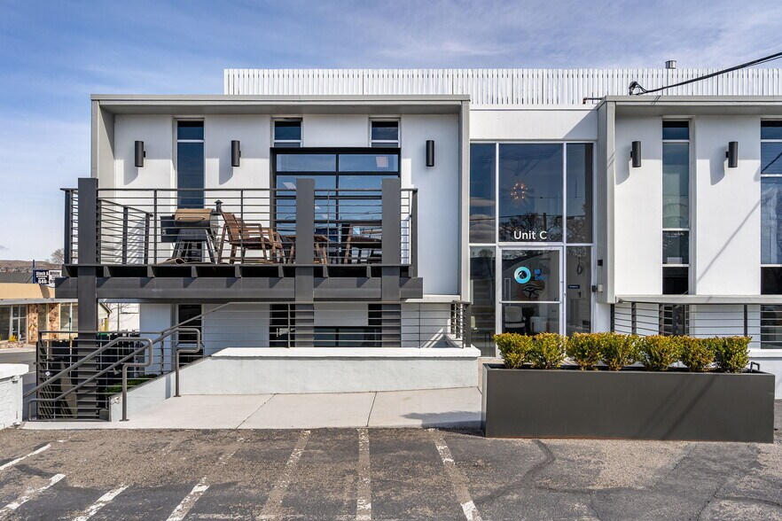 More Photos Of 400 S Wells Ave, Reno Office For Sale