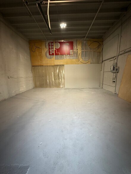 More Photos Of 4401-4475 NW 37th Ave, Miami Warehouse For Lease