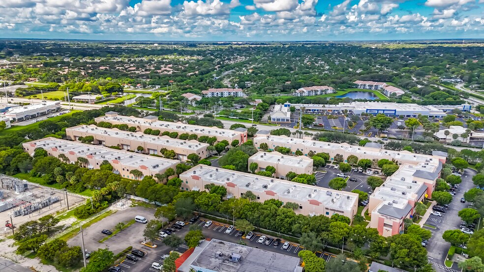More Photos Of 601 N Congress Ave, Delray Beach Showroom For Lease