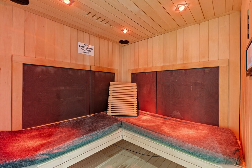 More Photos Of 539 Harkle Rd, Santa Fe Medical For Sale