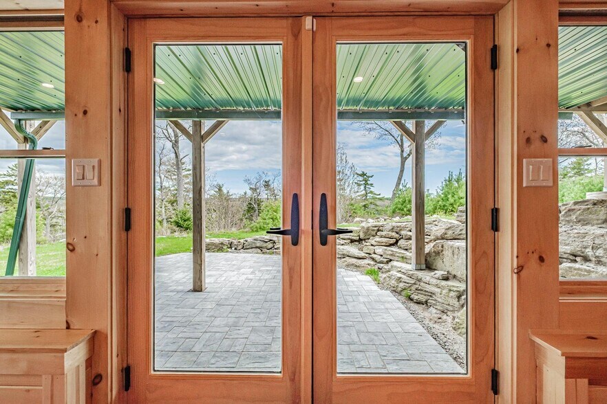 More Photos Of 232 Mountain Rd, West Bath Specialty For Sale