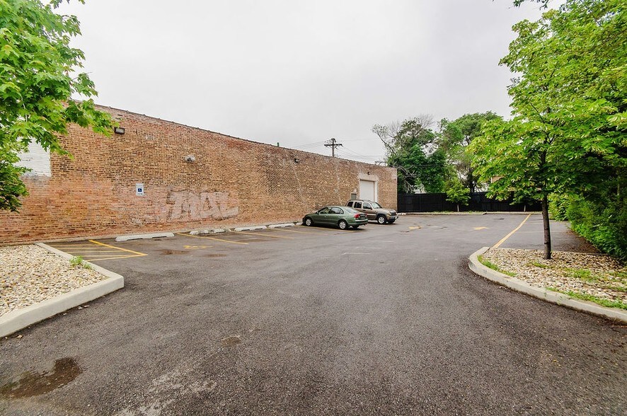More Photos Of 4342 W Ogden Ave, Chicago Warehouse For Sale